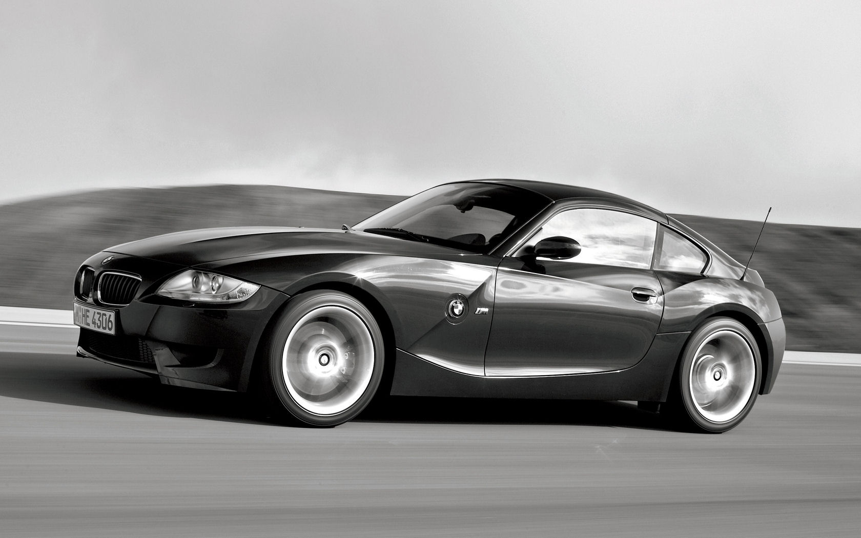 BMW Z4 Desktop Wallpaper