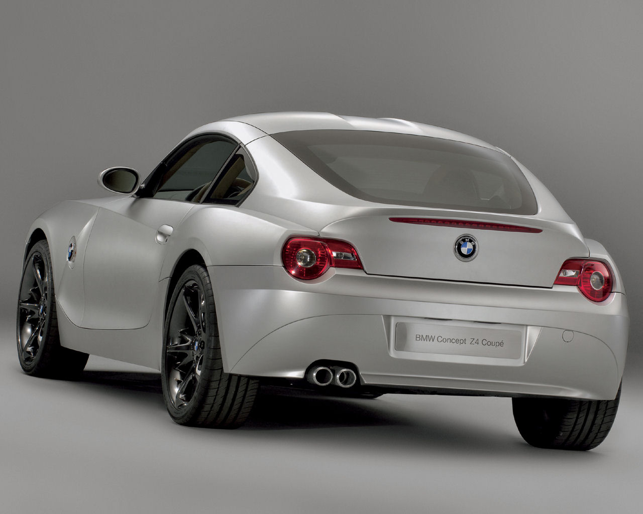 BMW Z4 Desktop Wallpaper