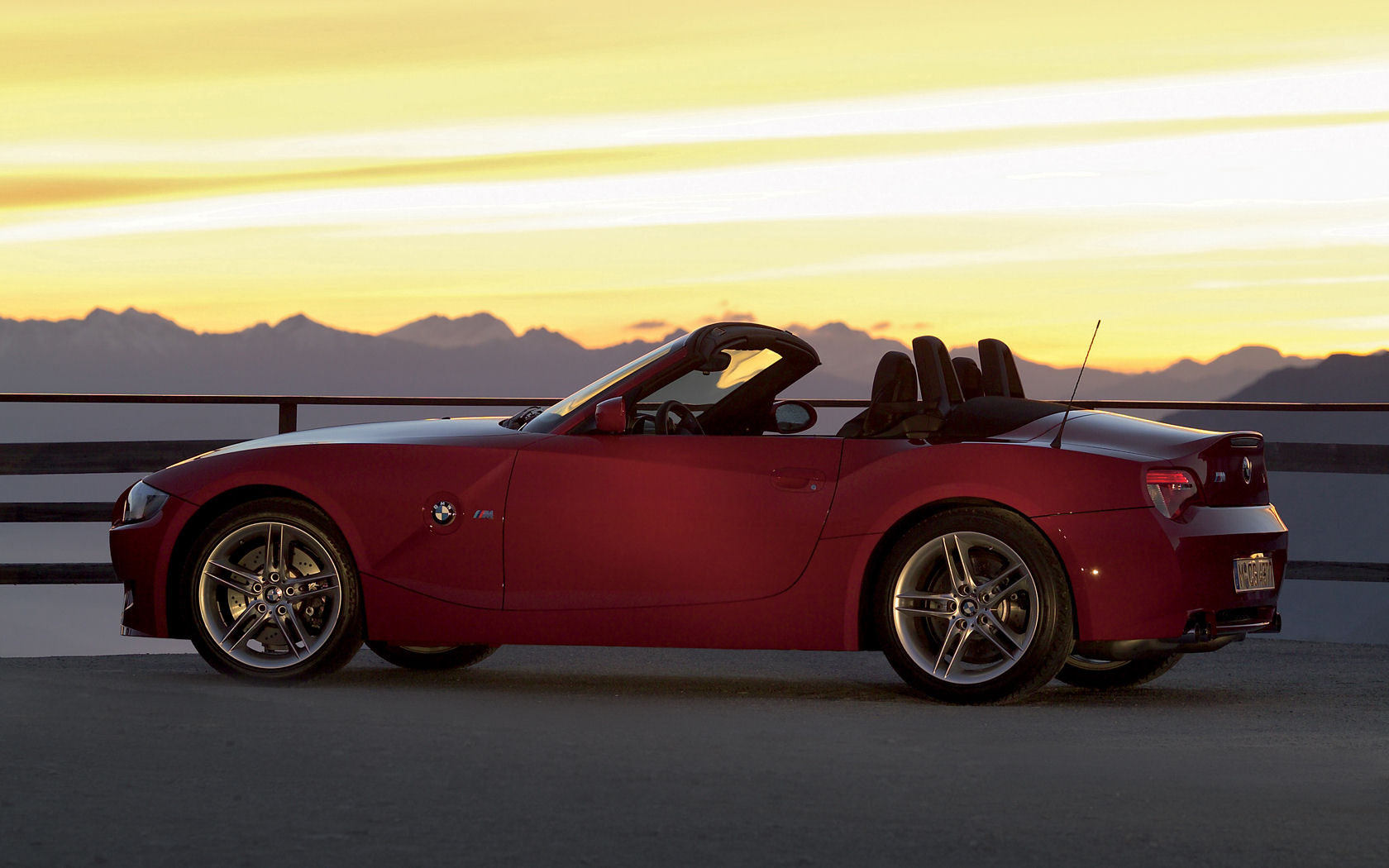 BMW Z4 Desktop Wallpaper