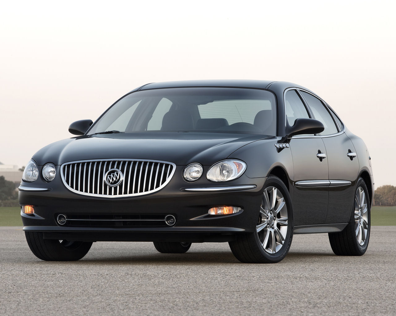 Buick LaCrosse Desktop Wallpaper