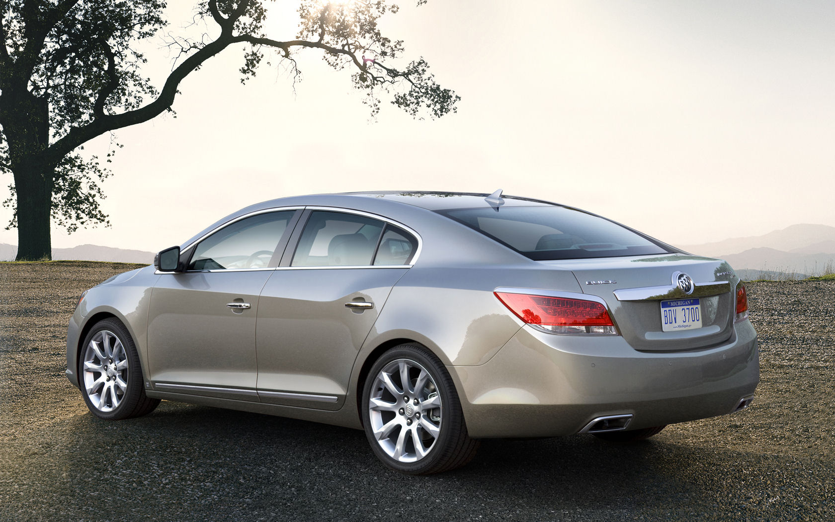 Buick LaCrosse Desktop Wallpaper