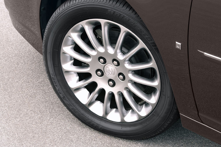 2008 Buick Lucerne Super Rim Picture