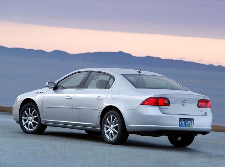 2009 Buick Lucerne CXL Picture