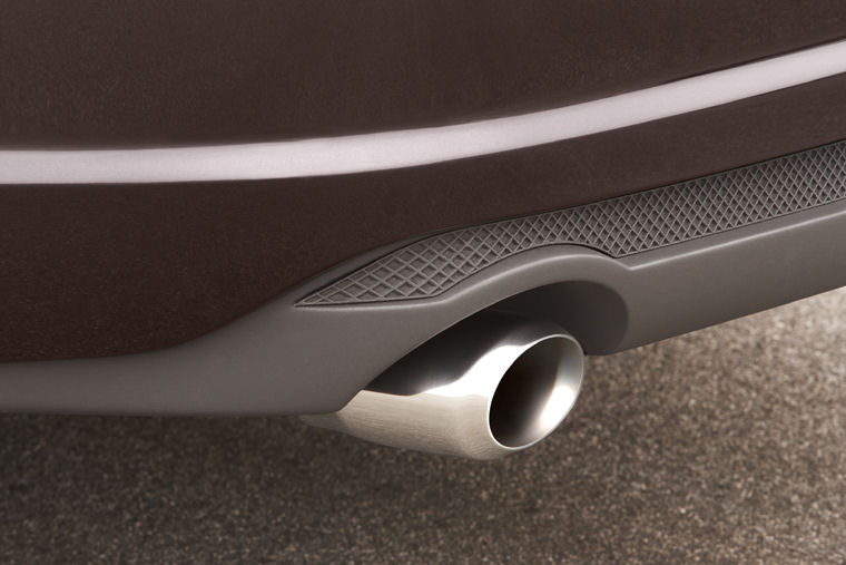 2009 Buick Lucerne Super Exhaust Tip Picture