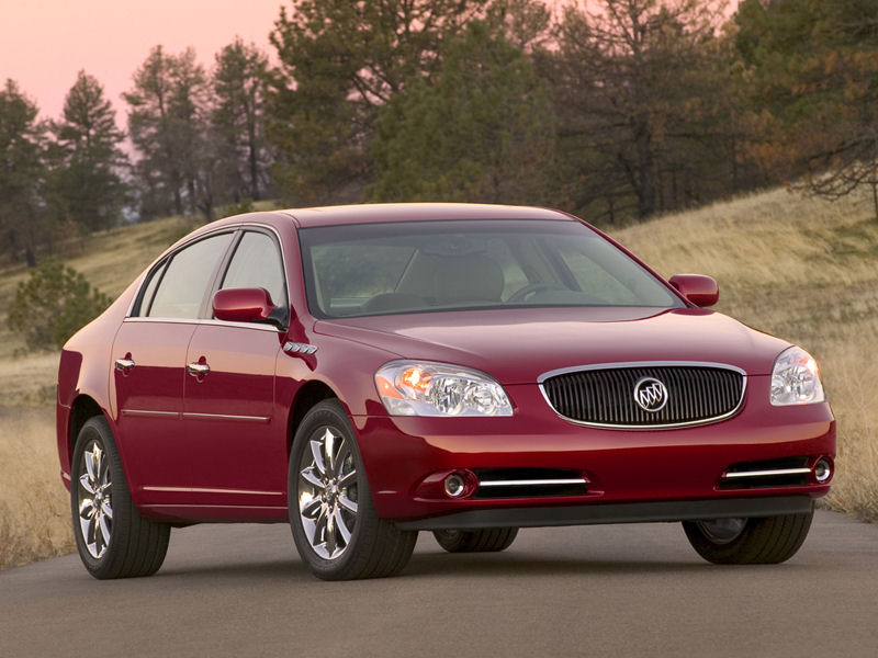 Buick Lucerne Desktop Wallpaper