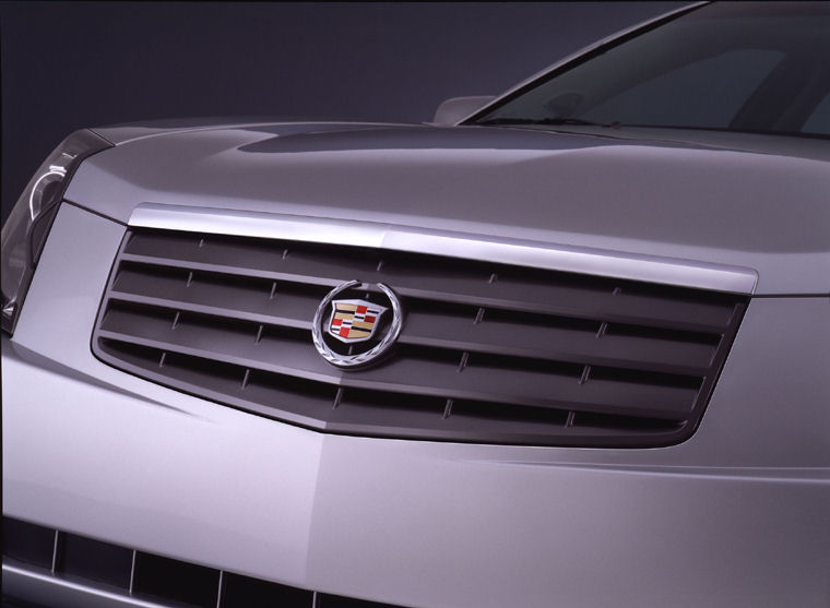 2004 Cadillac CTS Grille Picture