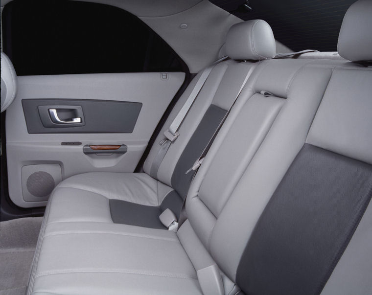 2004 Cadillac CTS Rear Seats Picture