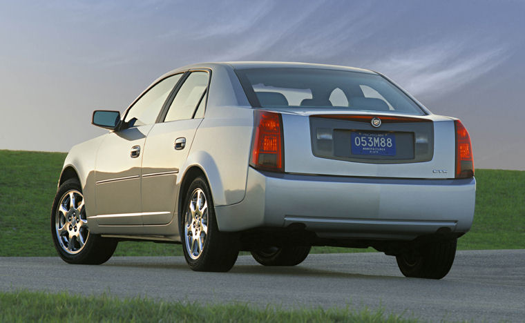 2004 Cadillac CTS Picture