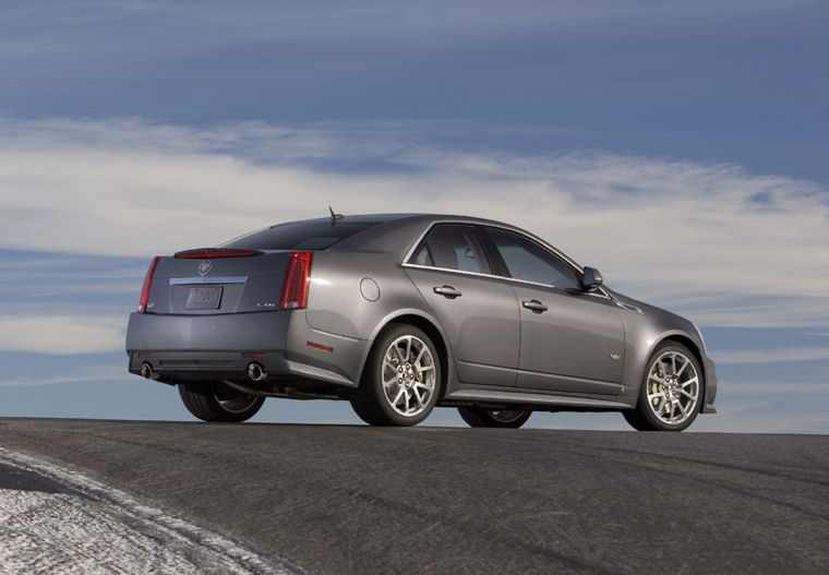 2011 Cadillac CTS-V Picture