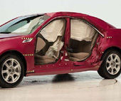 2011 Cadillac CTS IIHS Side Impact Crash Test Picture