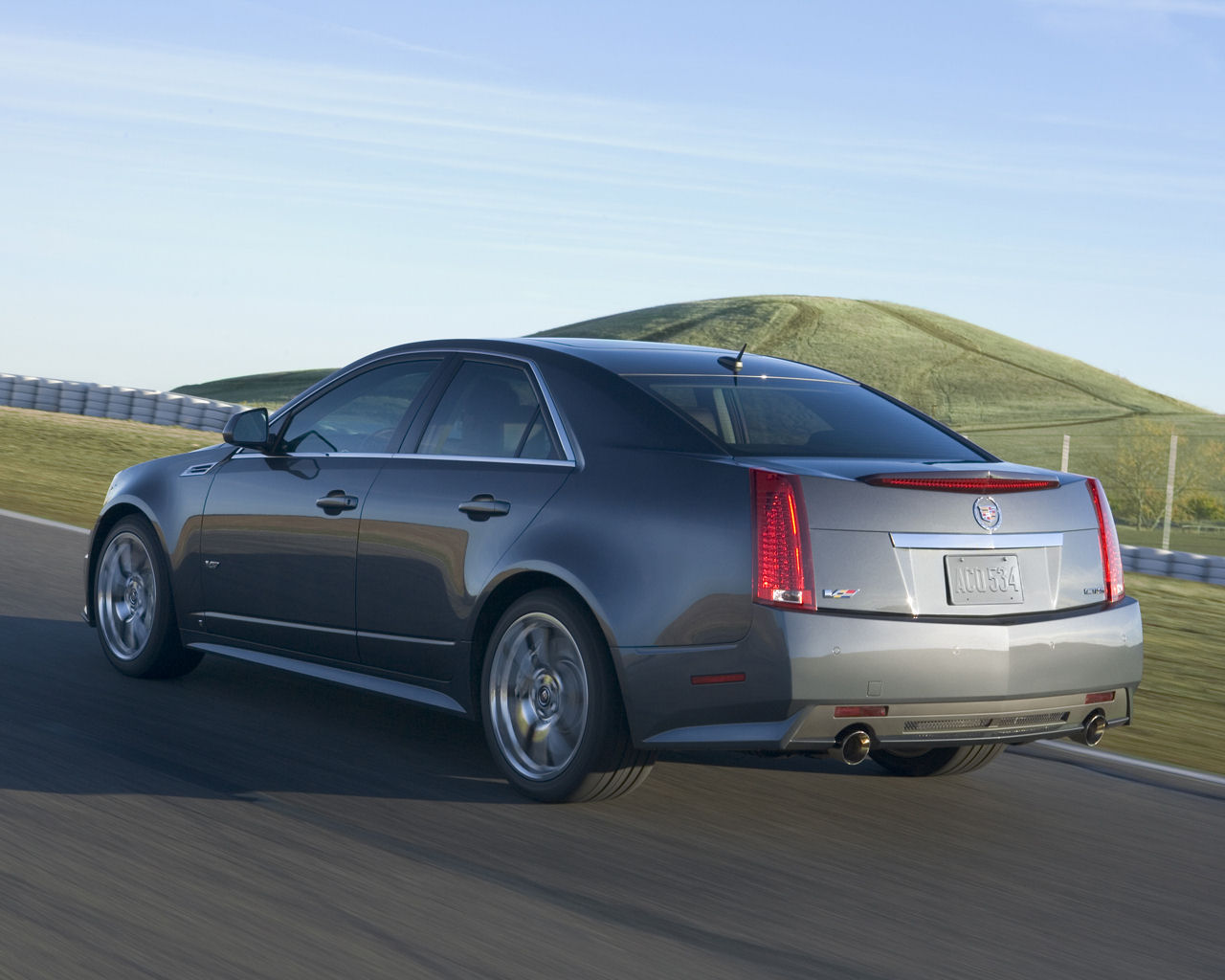 Cadillac CTS Desktop Wallpaper