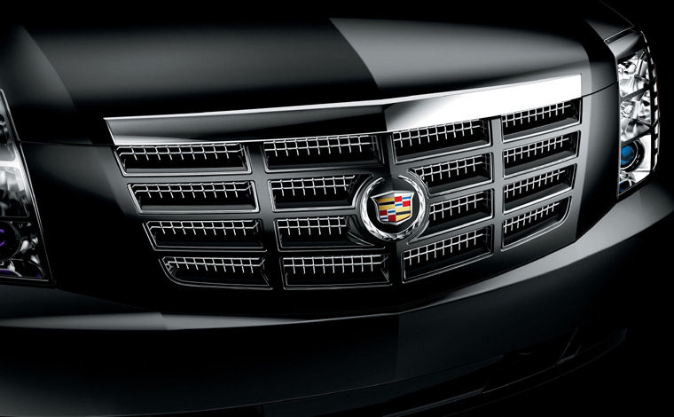 2009 Cadillac Escalade EXT Grille Picture