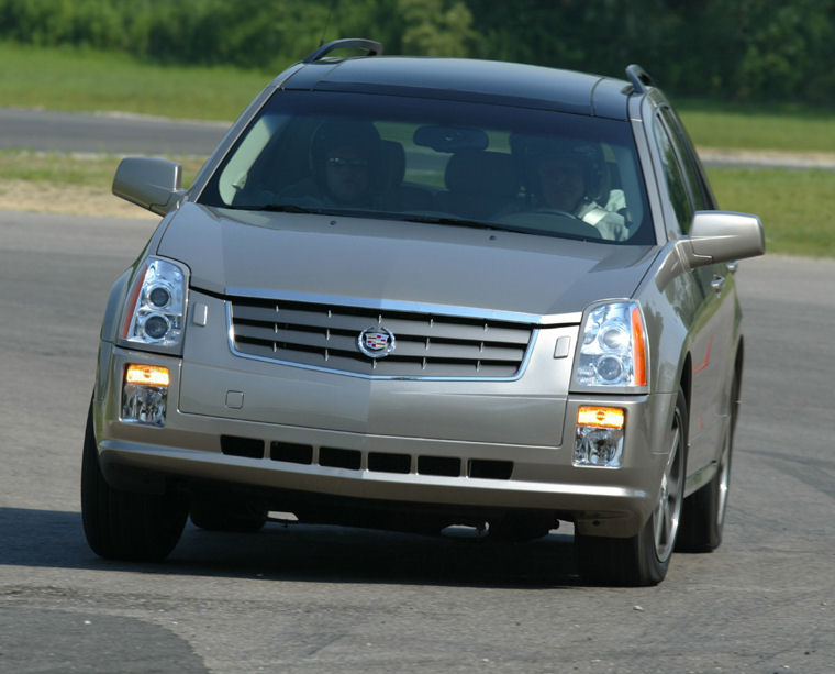 2008 Cadillac SRX Picture