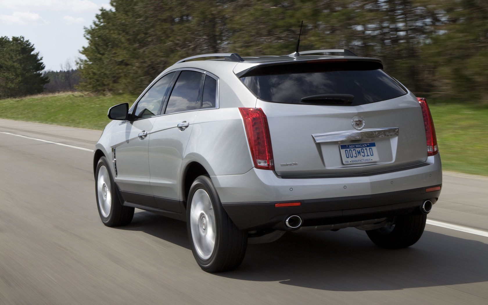 Cadillac SRX Desktop Wallpaper