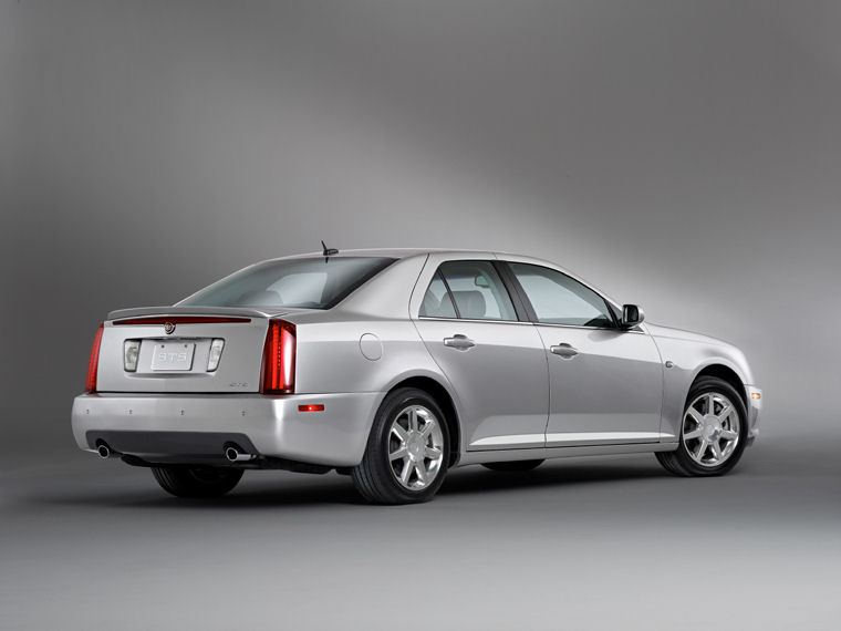 2005 Cadillac STS Picture