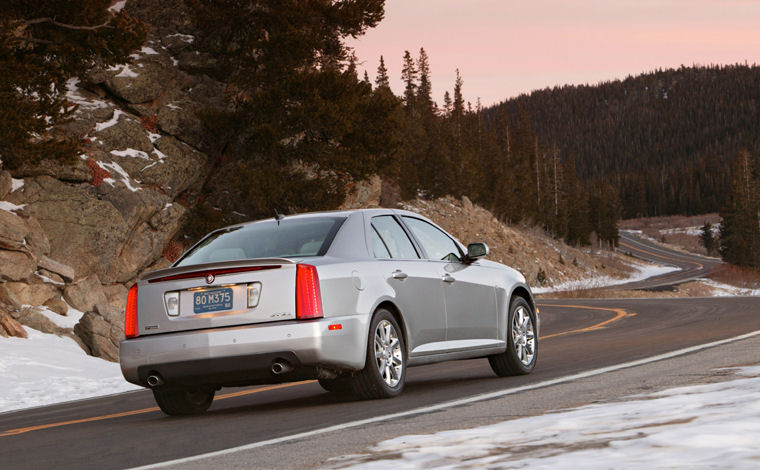 2005 Cadillac STS Picture