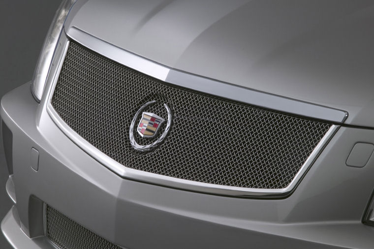 2008 Cadillac STS-V Grille Picture