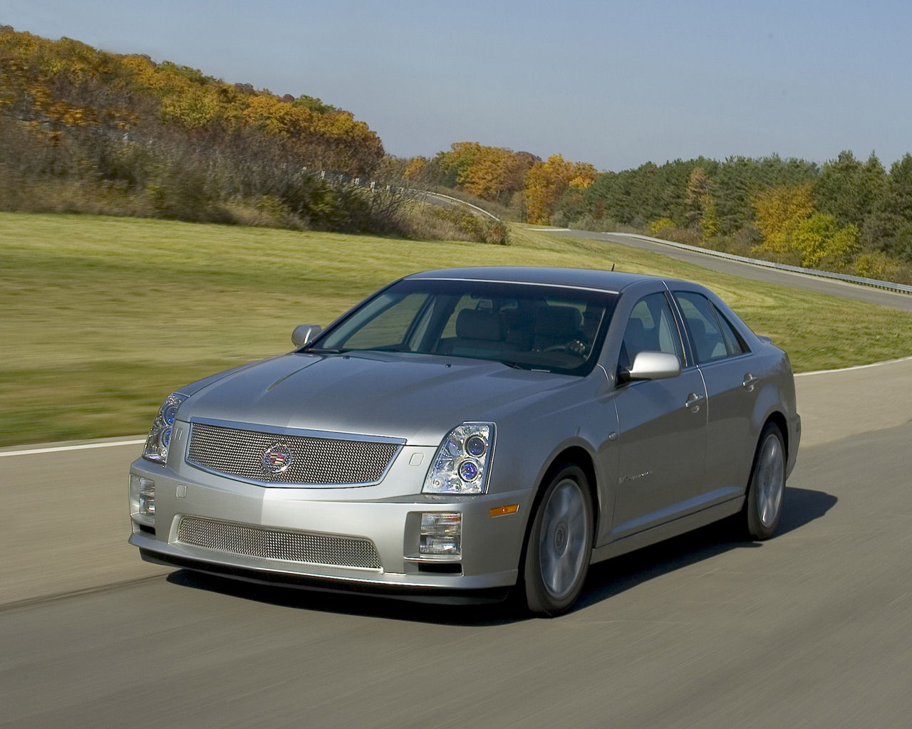 Cadillac STS Desktop Wallpaper