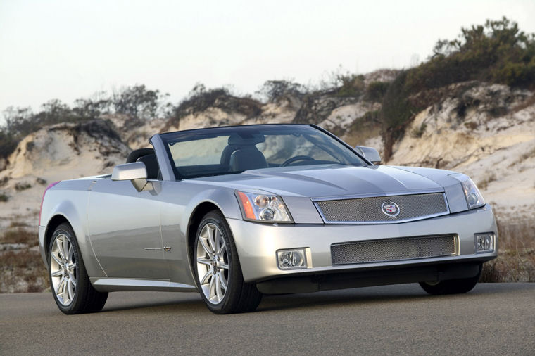 2008 Cadillac XLR-V Picture