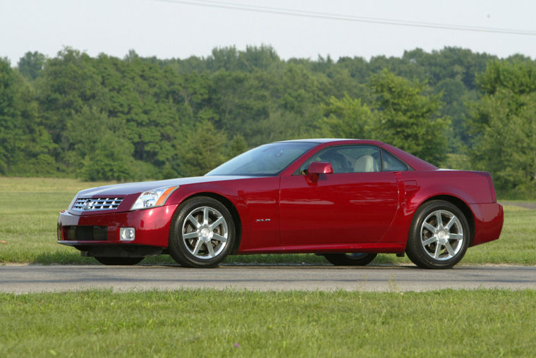 2008 Cadillac XLR Picture