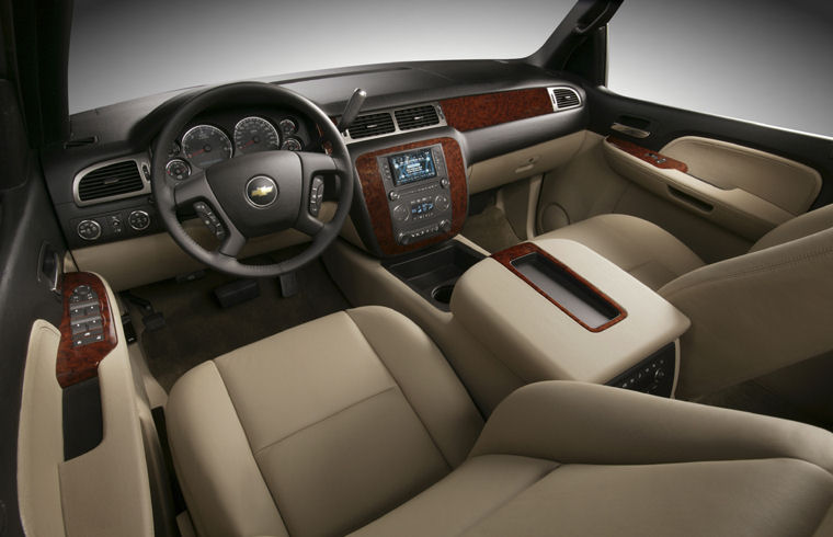 2009 Chevrolet Avalanche Interior Picture