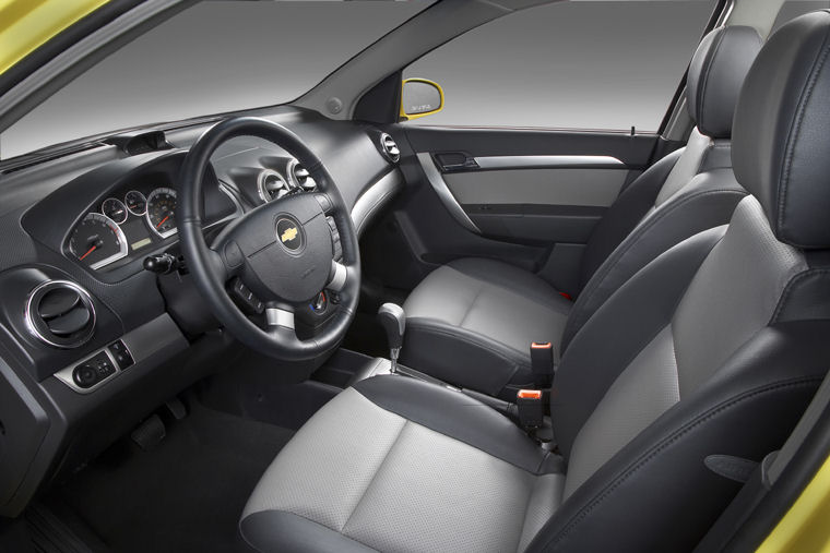 2009 Chevrolet Aveo5 Front Seats Picture