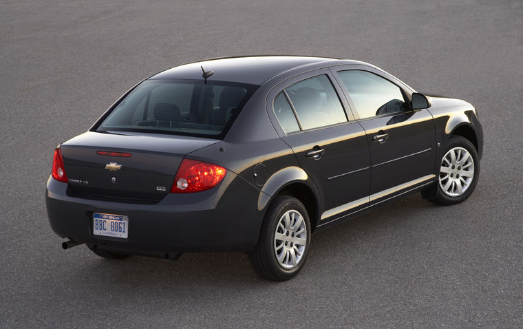 2010 Chevrolet Cobalt Sedan LS Picture