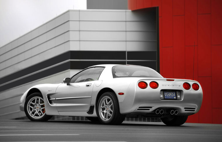 2004 Chevrolet Corvette Z06 Picture