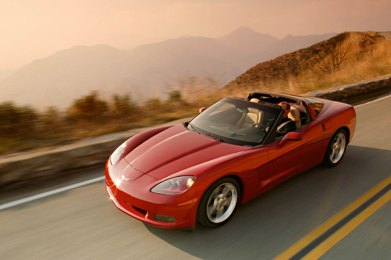 2005 Chevrolet Corvette Coupe Picture