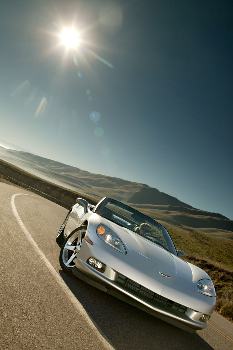 2005 Chevrolet Corvette Convertible Picture