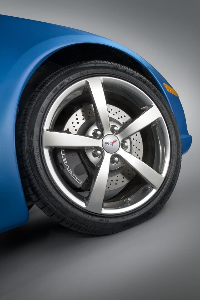 2009 Chevrolet Corvette Convertible Rim Picture