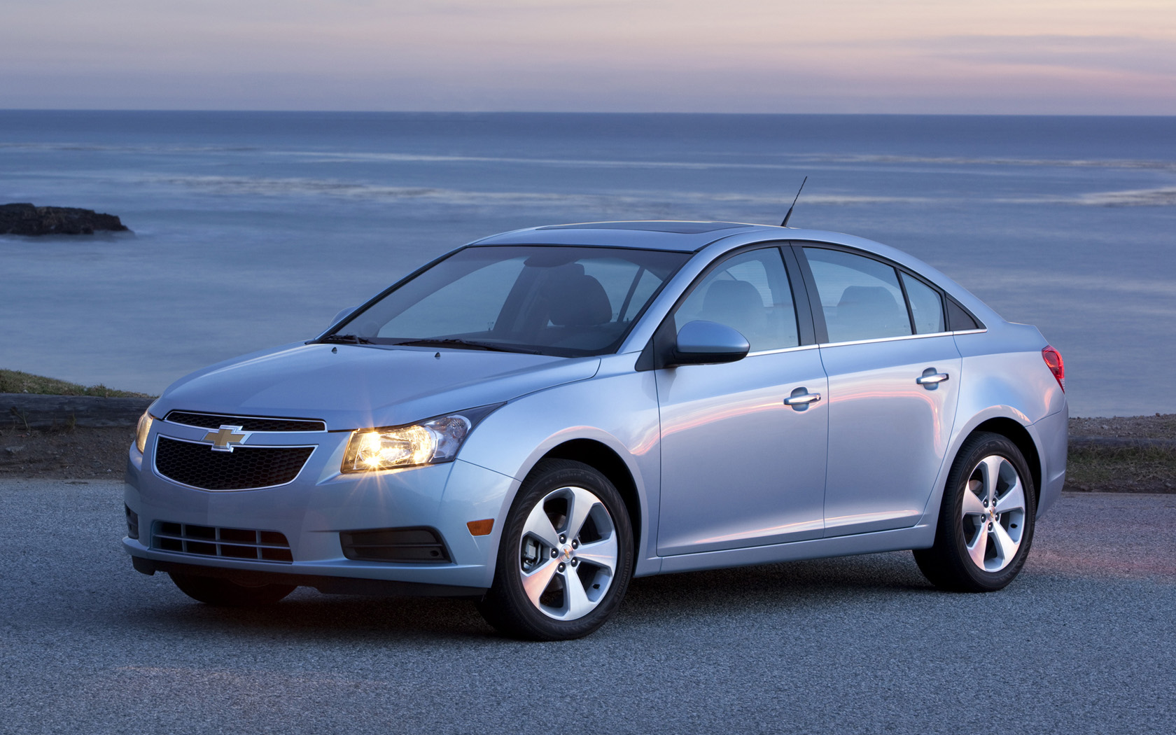 Chevrolet Cruze Desktop Wallpaper