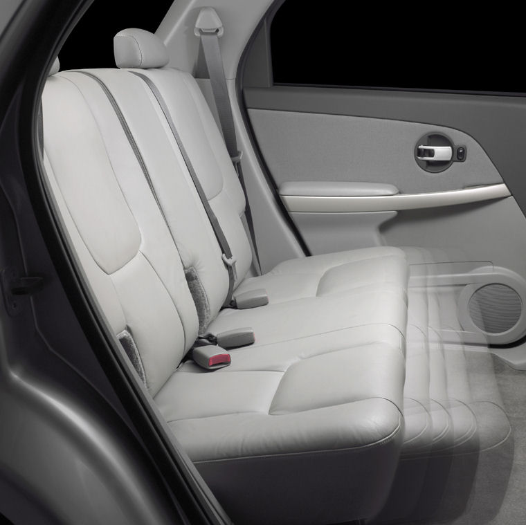 2007 Chevrolet Equinox Rear Seats Picture