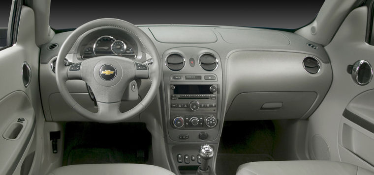 2008 Chevrolet HHR Cockpit Picture