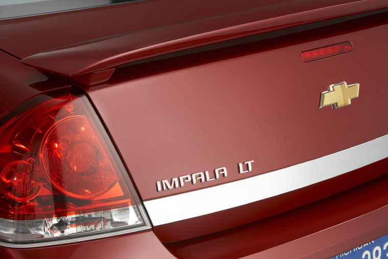 2008 Chevrolet Impala LT 50th Anniversary Tail Light Picture