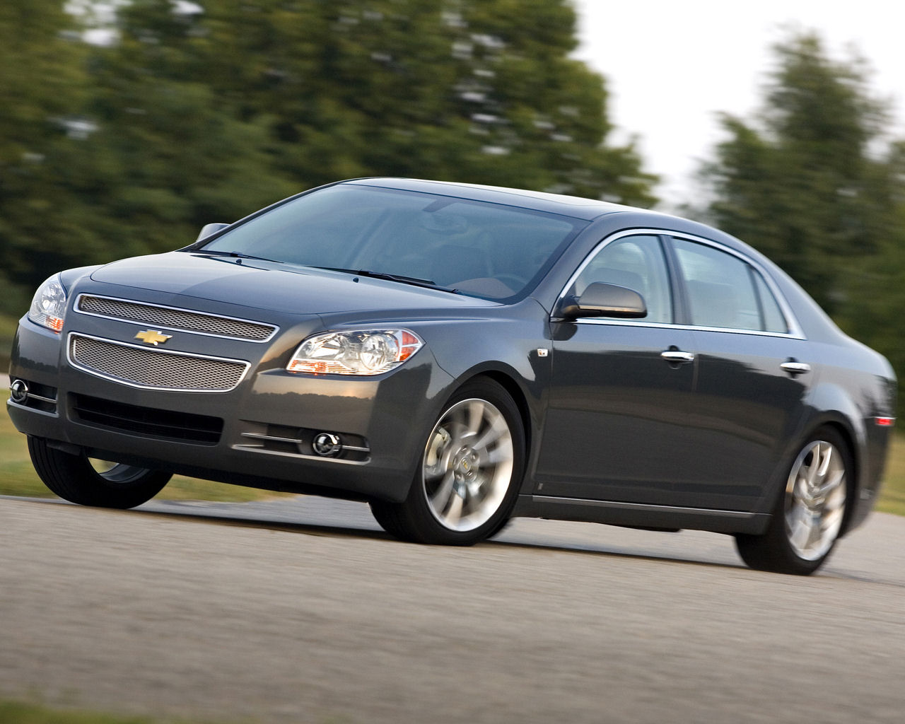 Chevrolet Malibu Desktop Wallpaper