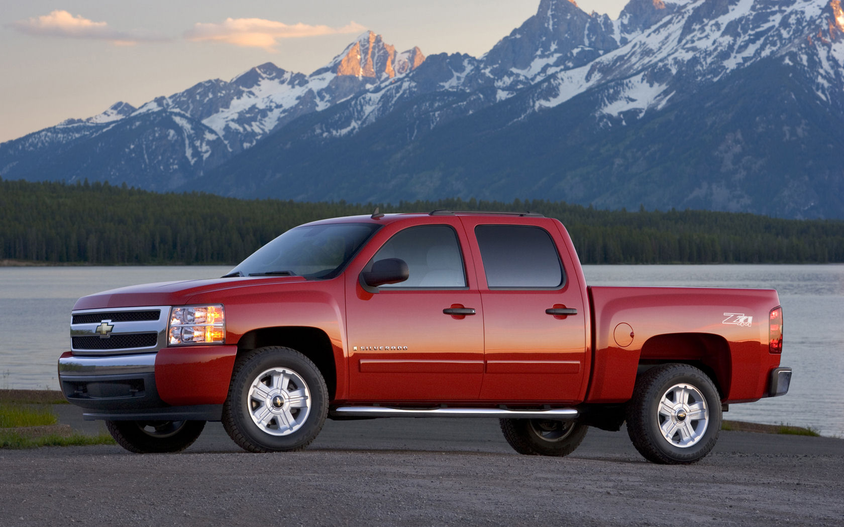 Chevrolet Silverado 1500 Desktop Wallpaper