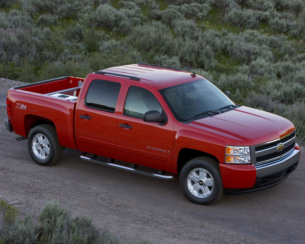 Chevrolet Silverado 1500 Desktop Wallpaper