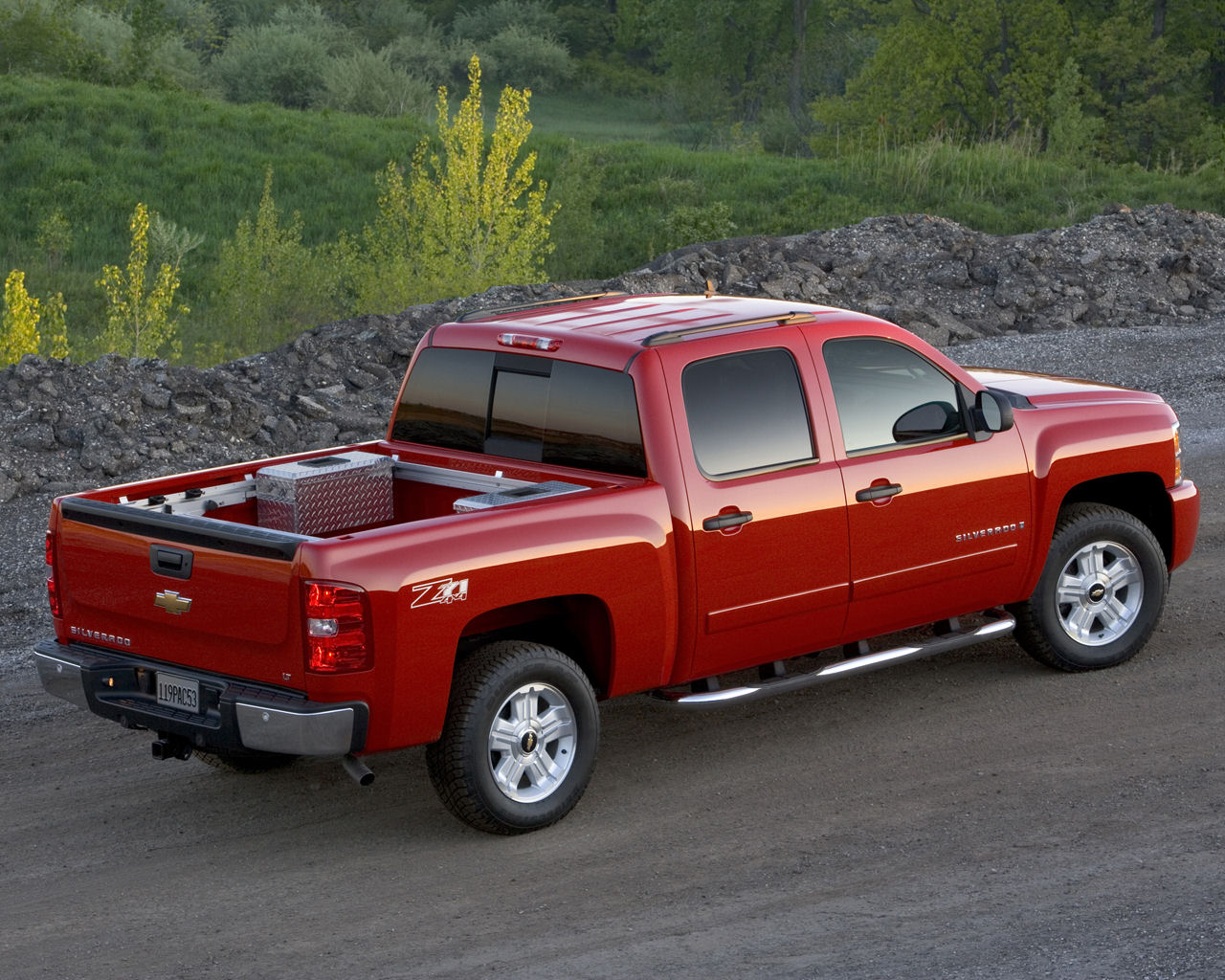 Chevrolet Silverado 1500 Desktop Wallpaper