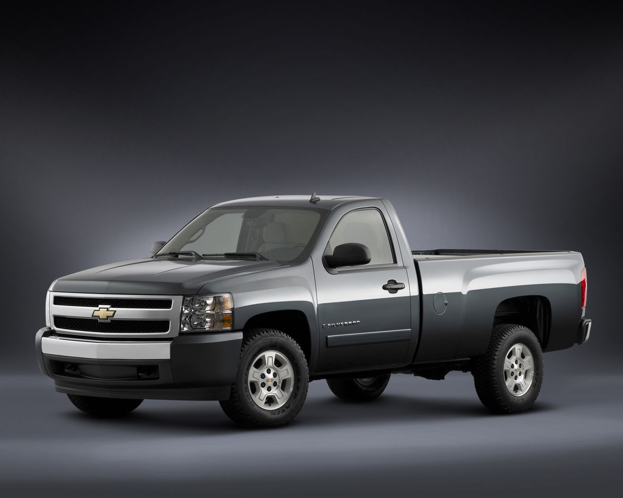 Chevrolet Silverado 1500 Desktop Wallpaper