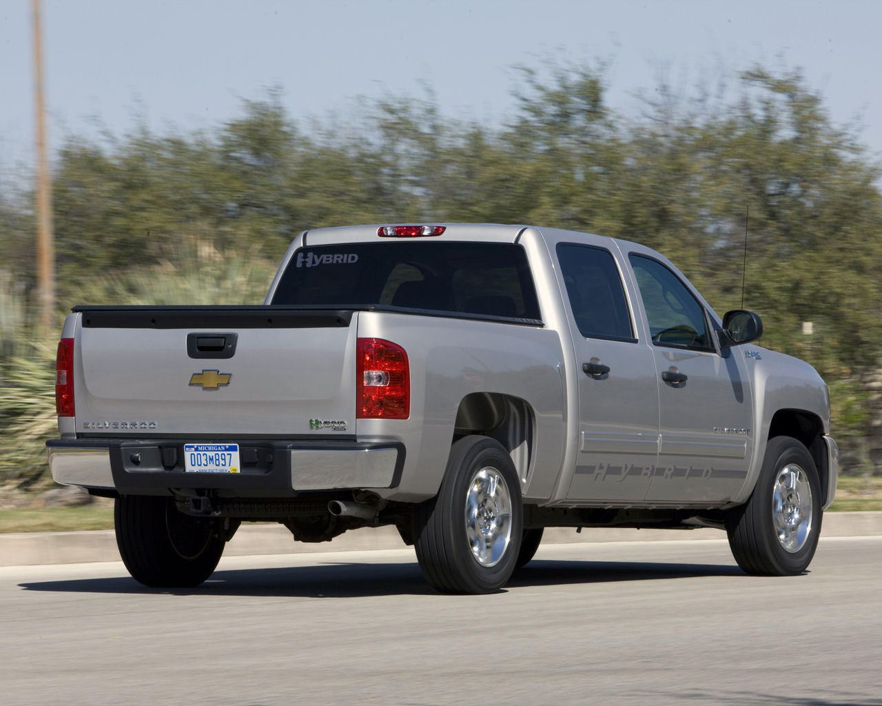 Chevrolet Silverado 1500 Desktop Wallpaper