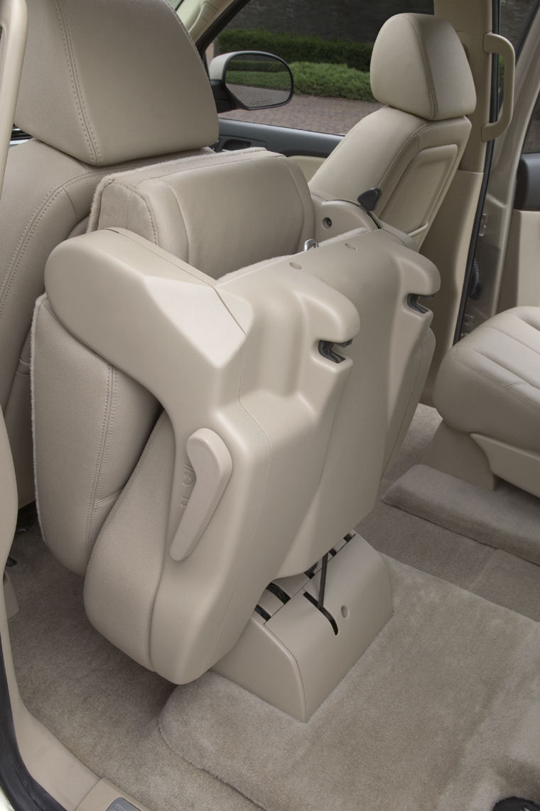 2010 Chevrolet Suburban 1500 Rear Seats Folded Picture