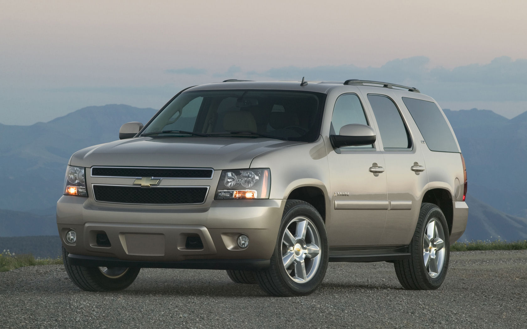 Chevrolet Tahoe Desktop Wallpaper