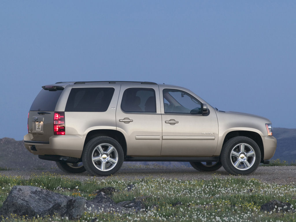 Chevrolet Tahoe Desktop Wallpaper