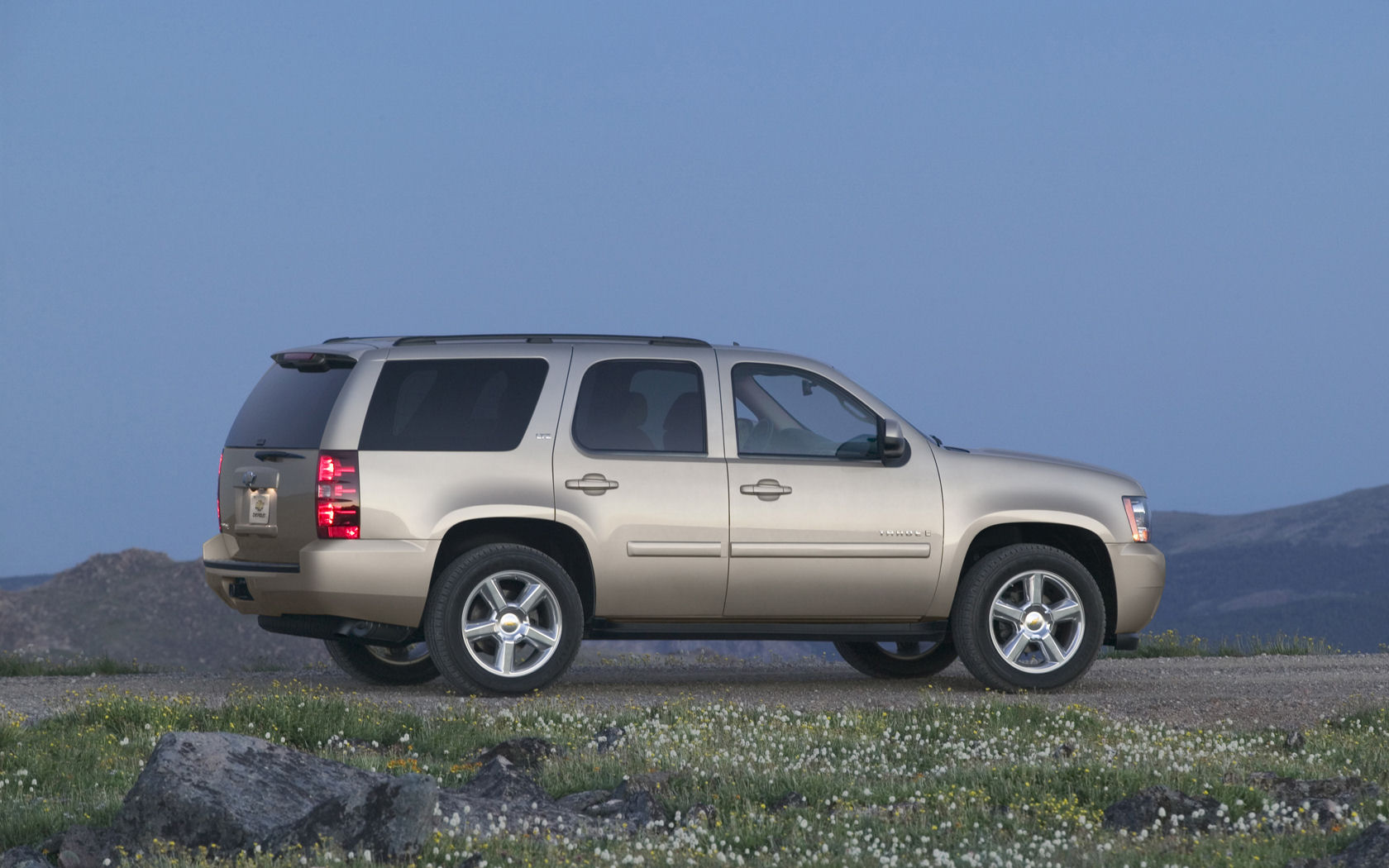 Chevrolet Tahoe Desktop Wallpaper