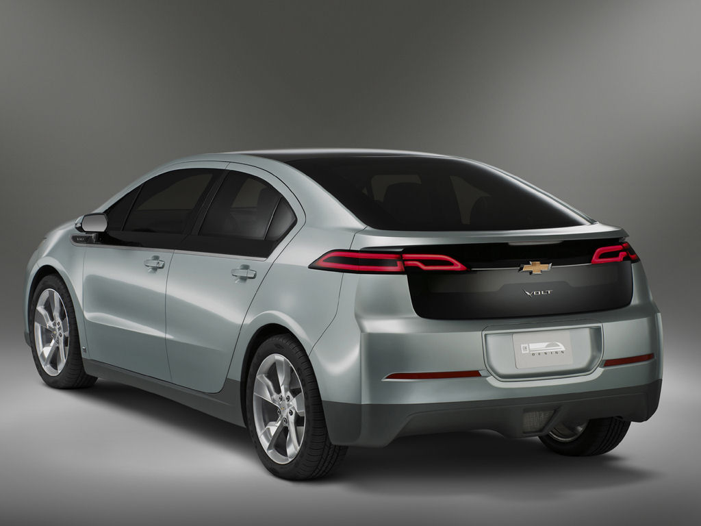 Chevrolet Volt Desktop Wallpaper