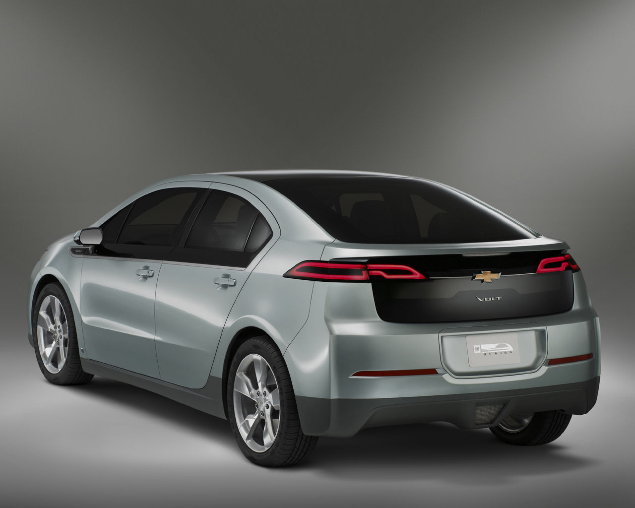 Chevrolet Volt Desktop Wallpaper