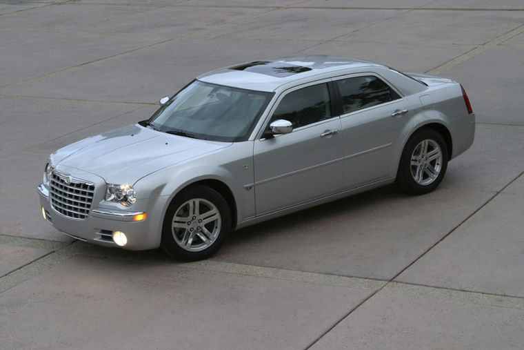 2005 Chrysler 300C Picture