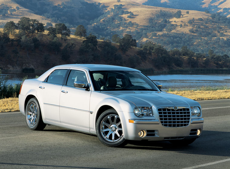 2005 Chrysler 300C Picture