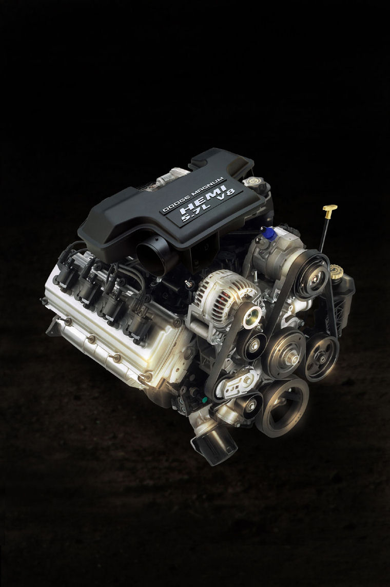 2006 Chrysler 300C 5.7l V8 Hemi Engine Picture